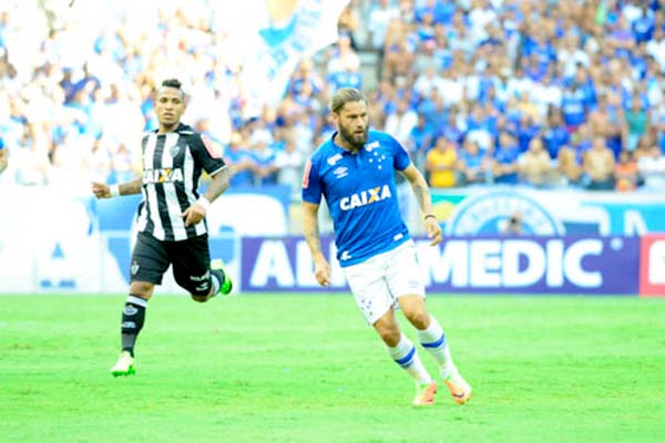 Clássico mineiro tem vitória azul e branco, em BH