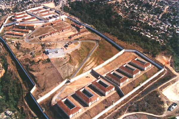 Visitas voltam a ser permitidas na penitenciária Nelson Hungria