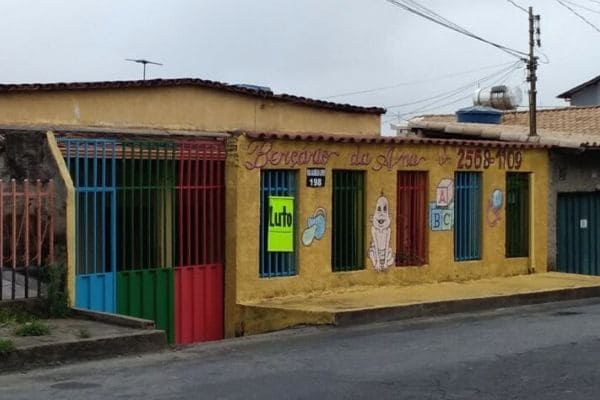 Polícia investiga morte de bebê em creche em Contagem