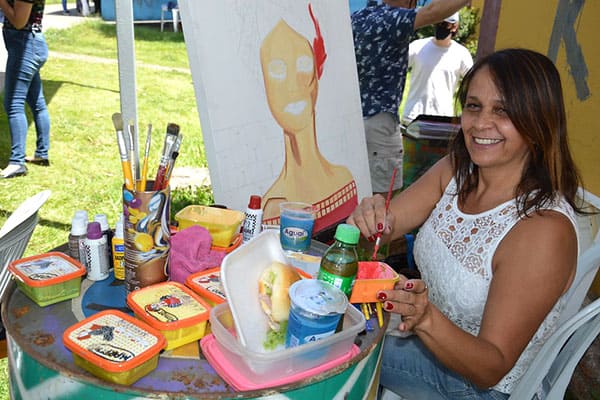 Obras Mulheres Infinitas ficam expostas no Centro Cultural