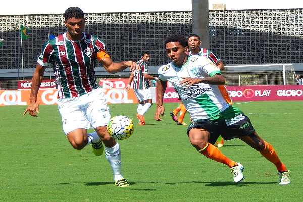 Fora de casa, América perde três pontos para o Fluminense no Brasileirão