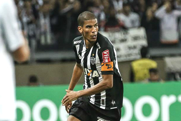 Atlético perde jogo contra o Santos de goleada, mas se mantém no G4