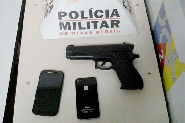 Arma e celulares roubados são apreendidos no Tropical