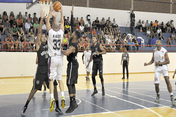 Contagem Towers disputa segunda partida contra Botafogo-RJ 