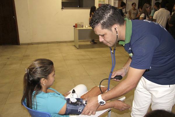 Dia Mundial do Rim é lembrado em ação da Nova Faculdade