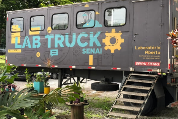 Lab Truck Tour chega a Contagem nesta semana