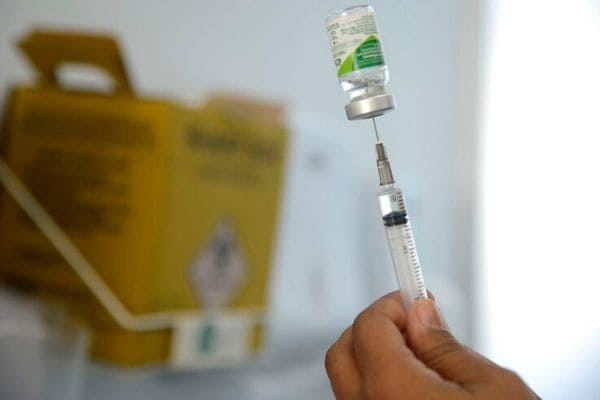 Vacina contra a gripe está em falta em Contagem