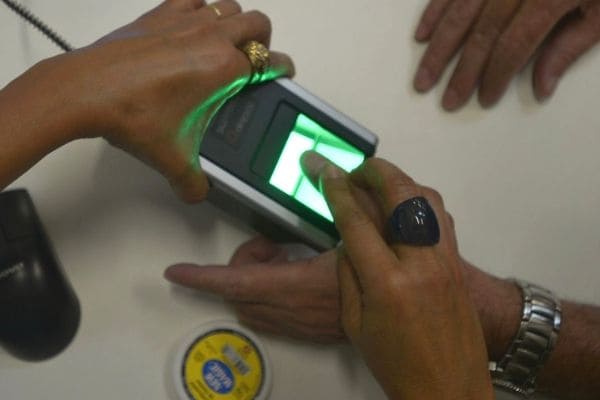 Número de eleitores cadastrados por biometria chega a 69%