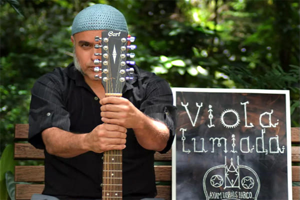 Café com Viola apresenta a Violalumiada no Parque Gentil Diniz