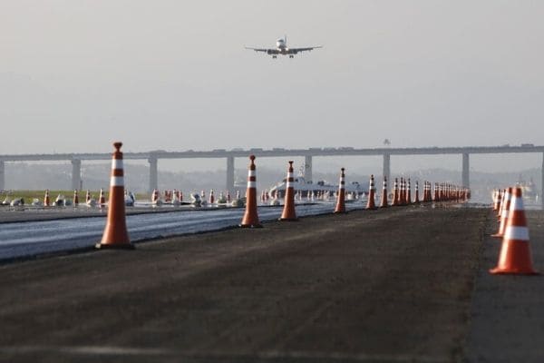 Senado aprova prorrogação de regras para reembolso de passagens aéreas