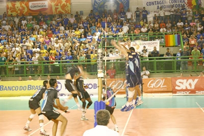 Sada Cruzeiro chega à primeira final de Superliga vencendo o Vôlei Futuro por 3 a 0 