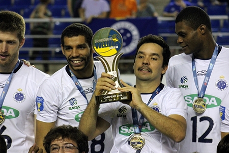 Sada Cruzeiro é bicampeão Sul-Americano