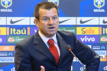 Dunga é anunciado oficialmente como técnico da Seleção Brasileira